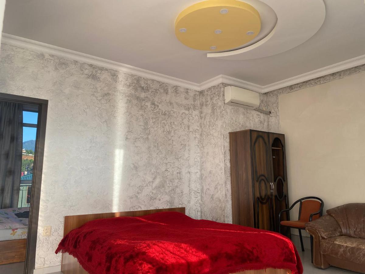 Merab House Batumi Exterior foto